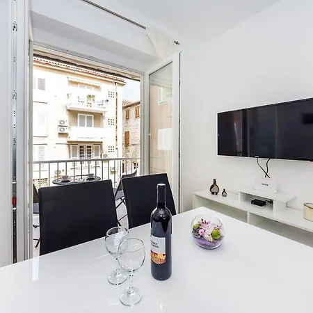 Miracool Apartmán *